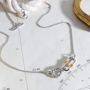 Collier trombone bicolore en laiton, chaîne à maillons, bijoux minimalistes pour femme - Product Image 3