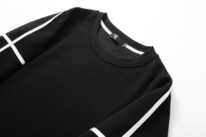 Sudadera Oversize de Cuello Redondo para Hombre 2026, Color Sólido, Tejido de Punto, Estilo Casual, Corte Regular, Detalle de Rayas Blancas - Product Image 2