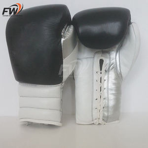 Gants de boxe en cuir souple, confortables et personnalisables pour adultes. Tailles disponibles : 6oz, 8oz, 12oz, 14oz, 16oz. Activités sportives et de plein air. - Product Image 1