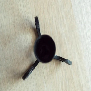 Par de candelabros de hierro negro forjado a mano estilo rústico, con diseño retorcido - Product Image 4