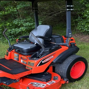 เครื่องตัดหญ้าแบบนั่งขับ คูโบต้า ZD1211L รุ่นความจุสูง ใช้เชื้อเพลิงเบนซิน สำหรับงานตัดหญ้าระดับมืออาชีพและการจัดการภูมิทัศน์ - Product Image 3