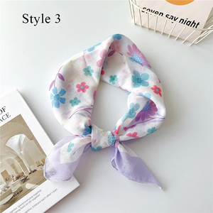 Foulard imprimé floral pour femmes, écharpe carrée coréenne en coton et lin, foulards élégants pour le cou, petits foulards bandana, foulards pour la tête, 58x58 cm - Product Image 5