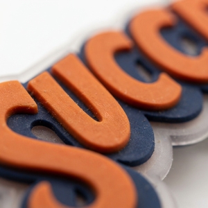 ป้ายยาง PVC แบบนูน 3 มิติ ลาย Success Patch สำหรับติดเสื้อผ้า กระเป๋า หมวก เสื้อแจ็คเก็ต และเครื่องประดับ - Product Image 6