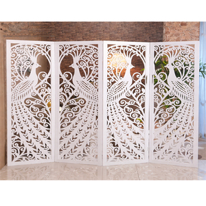 Dernières créations de panneaux de mariage découpés au laser style paon, vente chaude, cadres en métal blanc sculpté au laser, décorations, accessoires, vente en Australie - Product Image 1