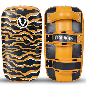 Protège-bras/protège-tibias en cuir antidérapant et écologique entièrement personnalisés Venomous Tiger Viper – Équipement de protection de qualité supérieure pour la boxe. - Product Image 3