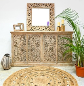 Classic Statement Mirror for Contemporary Decor Detailed <b>Ornamental</b> Frame with Premium Artistic Craftsmanship - Product Image 4