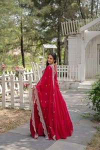 Costume Anarkali prêt-à-porter en faux georgette avec broderie et travail de sequins - Product Image 6
