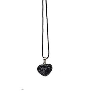 Pendentif Collier Tendance en Obsidienne Flocon de Neige Gravée en Forme de Petit Cœur, Idéal pour la Fête des Mères et Cadeau d'Affaires du Gujarat - Product Image 6