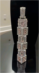 จี้ห้อยคอเงินแท้ 925 ดีไซน์ฮิปฮอปประดับเพชรโมอิสซาไนต์ VVS เต็มชิ้น สำหรับแร็ปเปอร์  พร้อมสลักชื่อหรือโลโก้  สำหรับทุกเพศ - Product Image 4