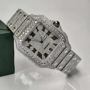 Reloj de pulsera personalizado con diamantes CVD, reloj de lujo para hombre con esfera negra y fecha, estilo hip hop brillante, de la India. - Product Image 4