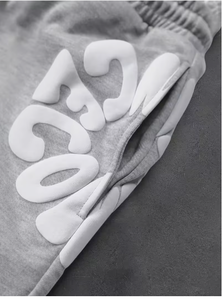 Shorts Bermuda Gris pour Homme avec Applique Lettres en Silicone Blanc, Taille à Cordon, Style Décontracté, Taille Mi-Haute, Tissu Coton - Product Image 6