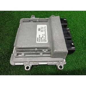 ECUs et modules informatiques d'occasion Forte 391032B120 - Excellent état, fabrication coréenne - Product Image 3