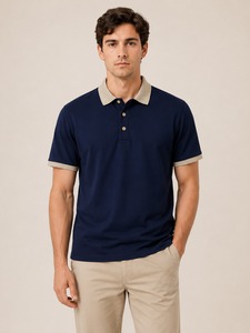 เสื้อโปโลผ้าฝ้ายคลาสสิก 240 GSM เนื้อผ้านุ่ม สวมใส่สบาย เหมาะสำหรับทุกวัน แฟชั่นผู้ชาย รับผลิตแบบ OEM แบรนด์ส่วนตัว โรงงานผู้ผลิต - Product Image 1