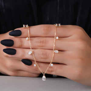 Pendentif en or jaune 14 carats avec moissanite taille poire et taille ronde pour femme, bijou de luxe, poids total 1,96 carat, 3,87 grammes - Product Image 6