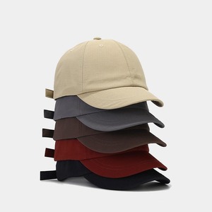 Gorra de Béisbol Estructurada de 6 Paneles con Logotipo Personalizado, Gorra Deportiva de Nailon de Secado Rápido con Diseño a Cuadros - Product Image 3
