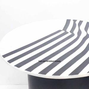 โต๊ะข้างสไตล์โมเดิร์น ลายขาวดำ ดีไซน์ทำมือไม่ซ้ำใคร ปรับแต่งได้ เฟอร์นิเจอร์เสริมสำหรับห้องนั่งเล่น - Product Image 5