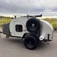 Remorque de camping tout-terrain robuste, légère, avec cuisine extérieure pour les voyages de camping en plein air