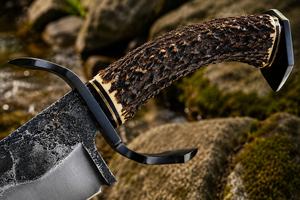 Cuchillo de Caza con Hoja de Acero de Damasco y Mango Texturizado, Cuchillo de Supervivencia para Exteriores - Product Image 2