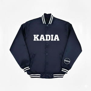 แจ็คเก็ตบอมเบอร์วาร์ซิตี้ผู้ชายคุณภาพสูงสำหรับฤดูใบไม้ร่วง แบบลำลอง สีพื้น คอโอ ป้องกันลม ผลิตจากโพลีเอสเตอร์/คอตตอน รับผลิตแบบ OEM - Product Image 5