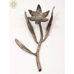 เชิงเทียนตกแต่งลายดอกไม้ทำมือ8นิ้วที่วางเทียนแบบอื่นโคมไฟและขวดโหลใส่เทียน - Product Image 1