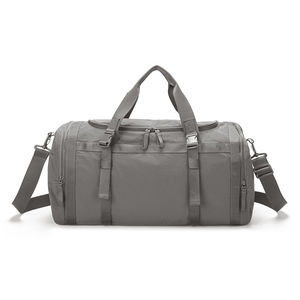 กระเป๋าเดินทางแบบดัฟเฟิลขนาดใหญ่ น้ำหนักเบา ขยายได้ ใส่ของได้เยอะ สำหรับออกกำลังกาย กีฬา และกิจกรรมกลางแจ้ง ผลิตจากโพลีเอสเตอร์กันน้ำ รับผลิตตามสั่งพร้อมโลโก้ - Product Image 3