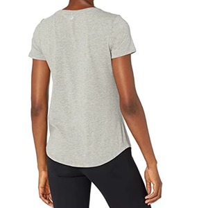 T-shirt gris à col rond et manches courtes pour femme, couleur unie, décontracté, respirant, tricoté, longueur normale, mélange coton et élasthanne - Product Image 3