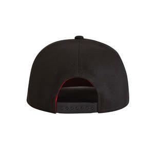 Casquette Snapback Ajustable Personnalisée de Qualité Supérieure, Visière Plate Classique, Matériaux de Qualité Supérieure, Respirante, pour un Usage Quotidien - Product Image 4