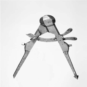 Compas à ressort en acier, diviseur d'artiste, outil de dessin de motifs droits avec quincaillerie en laiton, disponible à prix de gros. - Product Image 2