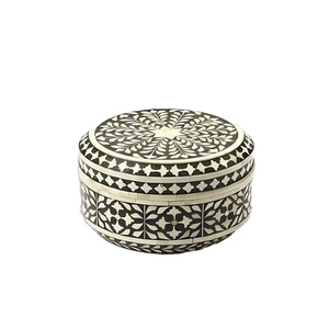 Antique Creations Luxury Round Jewelry Box Vintage Style with Bone Inlay Design and Rectangular Pattern for Gift Storage - Product Image 2