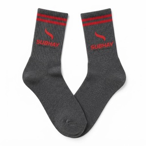 Chaussettes avec logo Subway International gris foncé avec rayures rouges unisexe adulte - Product Image 1