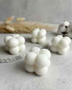 Vela Aromática Hecha a Mano con Cera de Soya Natural en Forma de Cubo, con Aroma Duradero y Combustión Limpia, para Decoración del Hogar y Eventos - Product Image 4