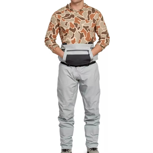 Salopette de chasse imperméable et respirante pour hommes avec sangles à crochets G, poches en polaire et bottes isolées, salopette de chasse softshell personnalisée - Product Image 3