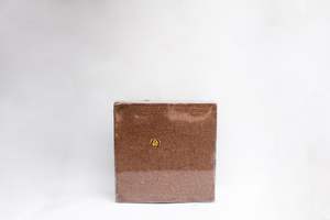 Bloque de Fibra de Coco Bajo en EC, Medio de Cultivo Ecológico Listo para Usar para Jardinería Sostenible - Product Image 2