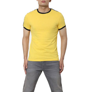 Camiseta de Manga Corta con Cuello Redondo para Hombre, Color Amarillo, con Ribete en Contraste, Corte Ajustado, Diseño Casual de Punto en Color Sólido - Product Image 3