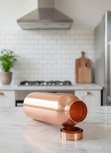 Bouteille d'eau artisanale en cuivre pur |   Grande bouteille en cuivre |   Récipient à eau ayurvédique |   Cadeau de bien-être - Product Image 3