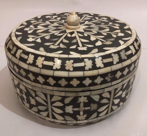 Bone Inlay Mother of <b>Pearl</b> and Wood Inlay Resin Round <b>Grey</b> Hot Pot Box in Indian Manufacturing Unit - Product Image 3