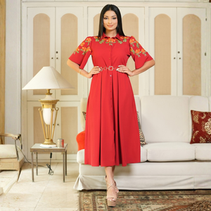 Elegante Vestido Camisero Rojo de Georgette para Mujer - Product Image 1
