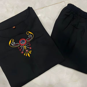 Ensemble Kurta et Palazzo en Coton Doux Noir Brodé, Col Rond, Sans Manches, Coupe Évasée, Longueur Cheville, Tenue Quotidienne Ethnique, Tailles M L XL XXL - Product Image 1
