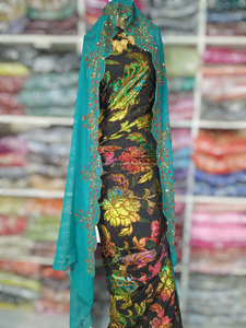 Dirac somalien Maqbal de vente chaude avec un superbe design floral et des paillettes dorées pour une occasion spéciale - Product Image 3