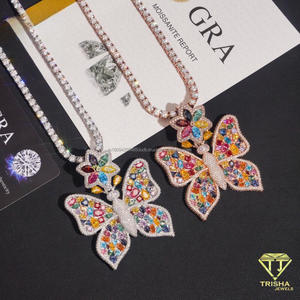 จี้เพชรโมอิสซาไนต์รูปผีเสื้อประดับเพชรแบบ Iced Out พร้อมประดับด้วยพลอยหลากสีและเงินแท้ 925 คุณภาพพรีเมียม - Product Image 4