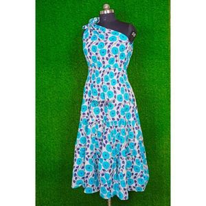 Robe longue maxi en coton pour femme, élégante et moderne, style décontracté, hip-hop, mignonne, naturelle, douce, asymétrique à une épaule, longueur ras du sol, idéale pour l'été et les soirées. - Product Image 5