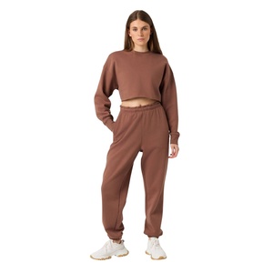 Chándal de Invierno para Mujer al por Mayor, Bordado, con Dobladillo sin Rematar, Manga Larga, Sudadera Corta con Capucha, Logotipo Personalizado, Estilo Urbano, Tallas Grandes - Product Image 3