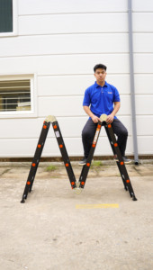 EN131 NIKAWA NVLG-45 4-Section Aluminum Folding <b>Ladder</b> 12ft Multi-Position Home Supermarket Use 150kg Capacity Manual Lock - Product Image 4