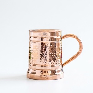 Taza Moscow Mule de Cobre Puro de Última Tendencia, Taza de Cobre Martillado Hecha a Mano con Asa de Latón, Apta para Alimentos, Vajilla Premium para Cerveza - Product Image 3