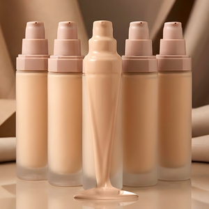 Fond de teint liquide sans huile pour une peau lisse, base naturelle, produit de marque privée OEM - Product Image 1
