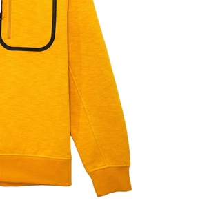 Sudadera con Capucha Unisex Color Amarillo Mostaza, Corte Regular, Informal, con Bolsillo con Cremallera, Secado Rápido, Ropa de Invierno - Product Image 3