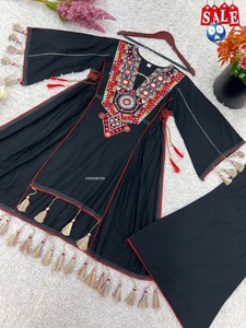 <b>Women</b> Ethnic Cotton <b>Kurta</b> Set With Embroidery Tassels Embroidery, Sequins & Real Mirror Work Casual Wear India Pakistan Style - Product Image 5