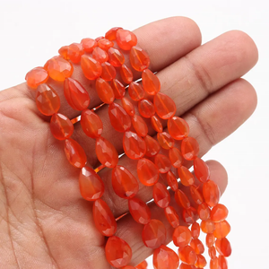 Perles en forme de poire à facettes en cornaline 6x9mm 16 pouces perceuse droite pierre naturelle pour la fabrication de bijoux - Product Image 1