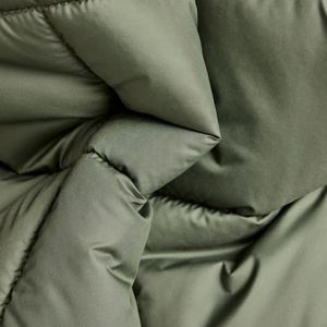 Chaleco de forro polar duradero personalizado recién llegado OEM al por mayor para hombre, ideal para ropa informal, chaleco calentador de invierno para hombre - Product Image 6