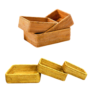 Ensemble de 3 paniers/plateaux rectangulaires en rotin durable, faits à la main, organisateurs de rangement naturels - Product Image 1
